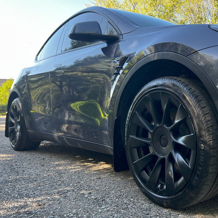 Rally Armor 20-22 Tesla Model Y Black UR Mud Flap w/ Dark Grey Logo
